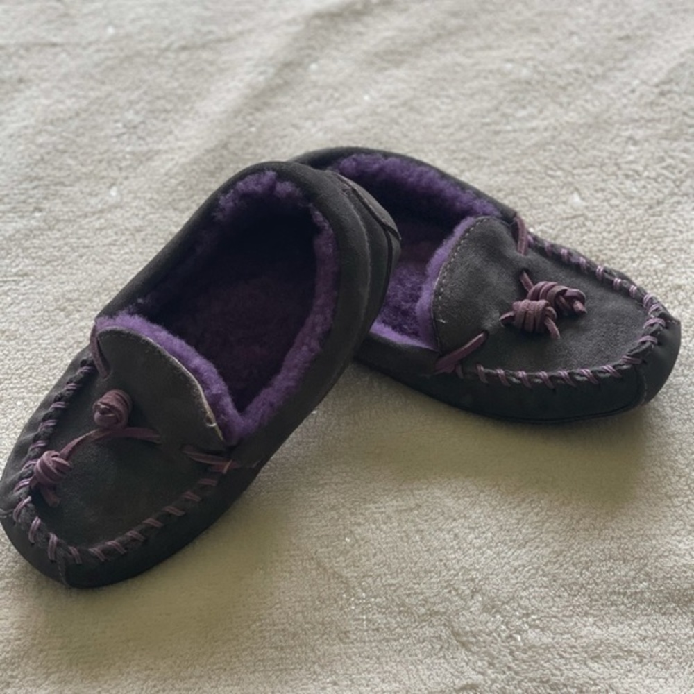 L.L. Bean Slippers Grey and purple size 13 kids